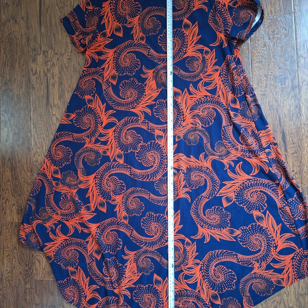 LuLaRoe Navy Tee Dress with Bright Orange Swirl Print - Picture 4 of 6